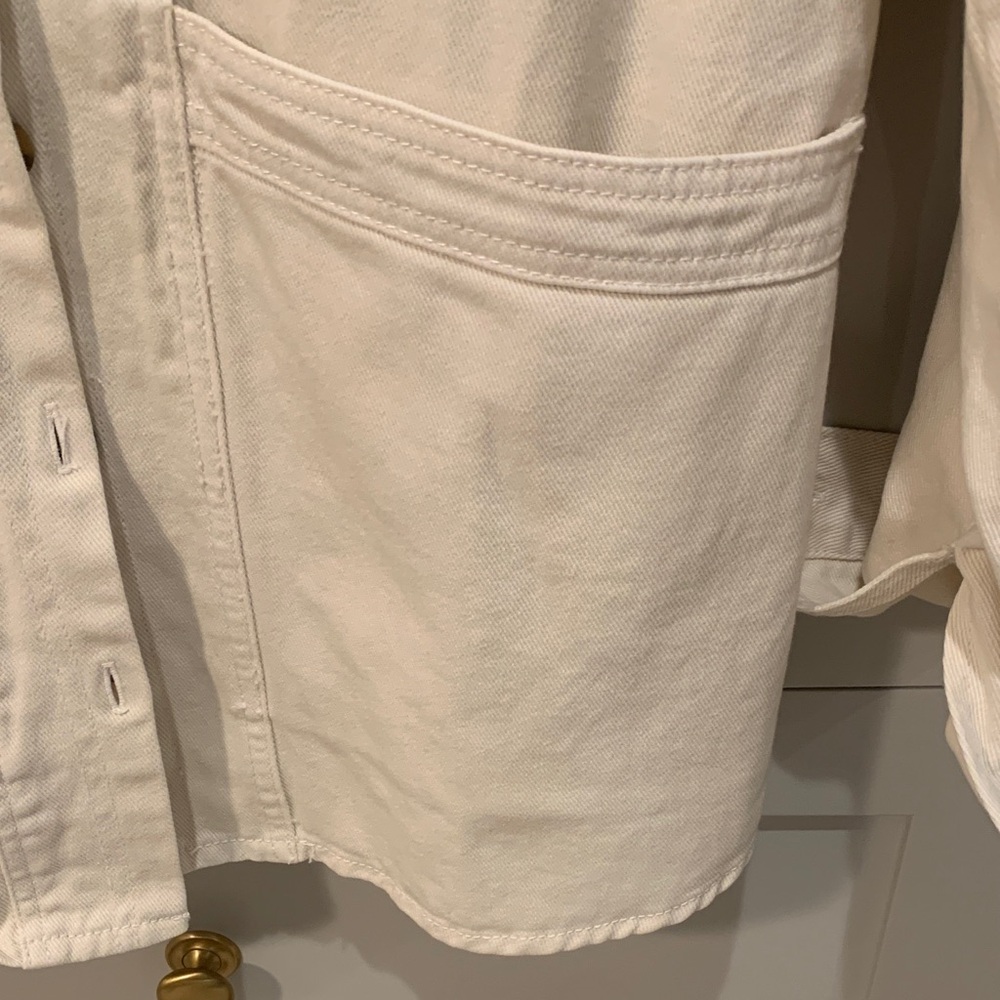 NWOT Oversized Velvet Heart Women's Off-White Denim Utility Jacket Small - Picture 13 of 13